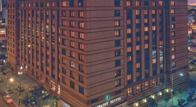 Embassy Suites Chicago Downtown