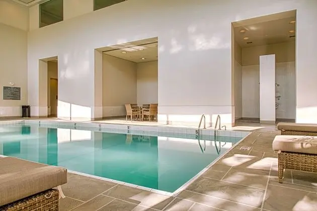 Embassy Suites Chicago - O´Hare/Rosemont - Havuz