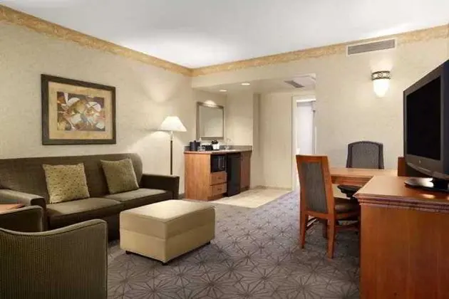Embassy Suites Columbia - Greystone - Genel