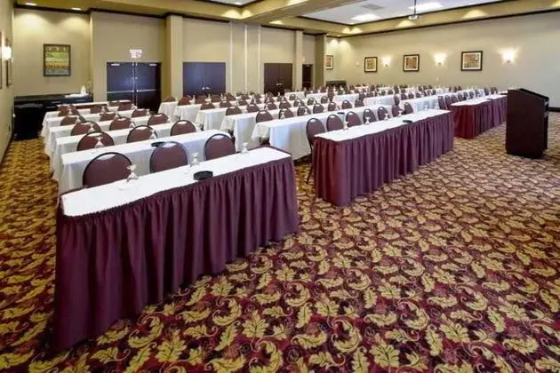 Embassy Suites Columbus - Airport