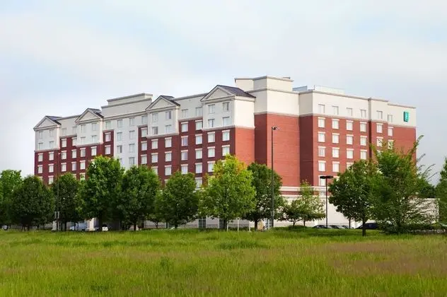 Embassy Suites Columbus - Dublin - Dış Mekan