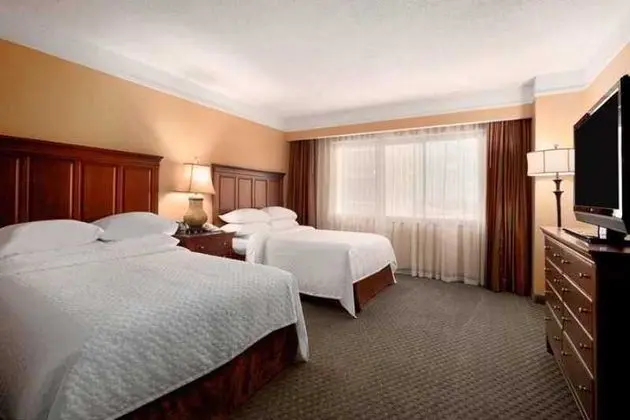 Embassy Suites Crystal City - National Airport - Oda