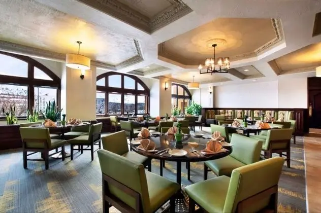 Embassy Suites Dallas - DFW International Aprt - Yeme / İçme
