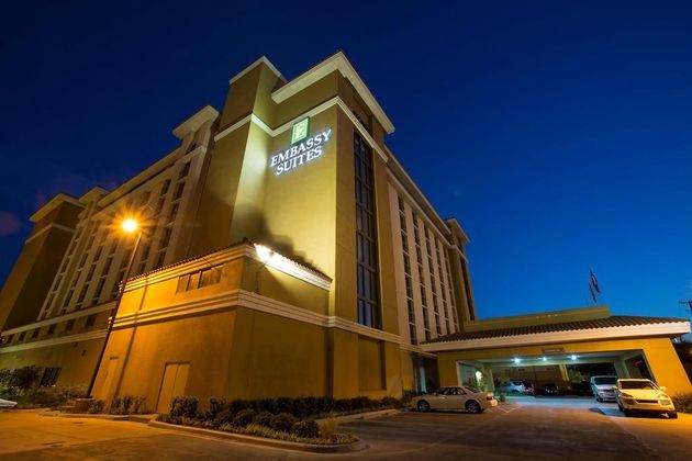 Embassy Suites Dallas - Park Central Area