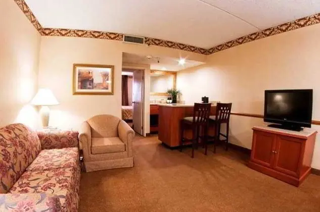 Embassy Suites Denver Aurora - Genel