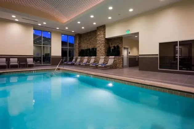 Embassy Suites Denver Downtown Convention Center - Havuz