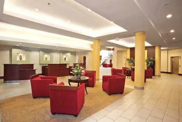 Embassy Suites Detroit Troy Auburn Hills