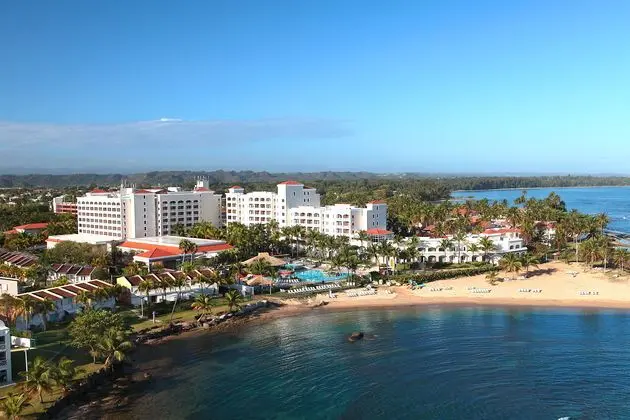 Embassy Suites Dorado del Mar