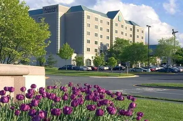 Embassy Suites Dulles Airport