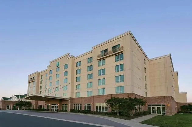 Embassy Suites Dulles North Loudoun