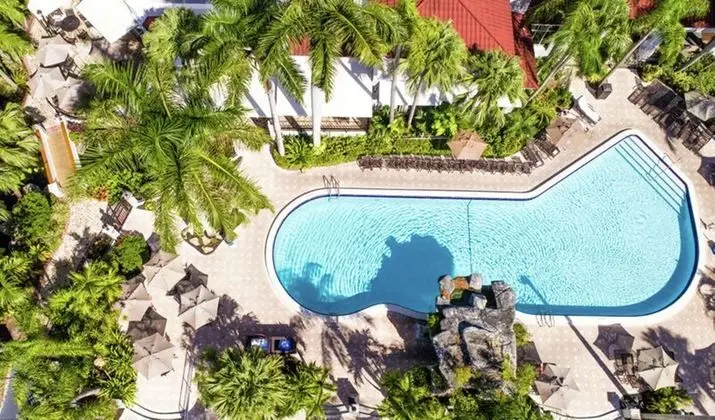 Embassy Suites Fort Lauderdale - Havuz