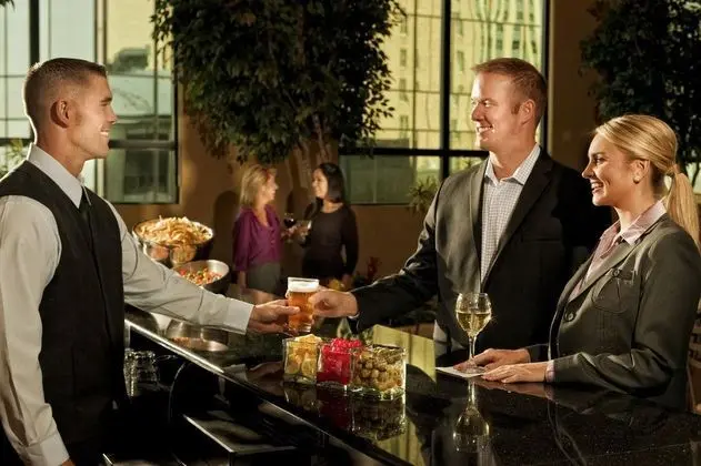 Embassy Suites Fort Worth - Downtown - Genel