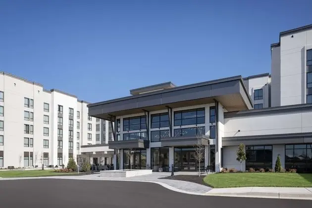 Embassy Suites by Hilton Bowling Green - Dış Mekan