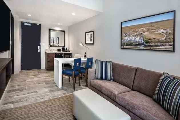 Embassy Suites by Hilton College Station, TX - Oda