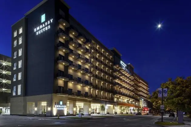 Embassy Suites by Hilton Grand Rapids Downtown,MI - Dış Mekan