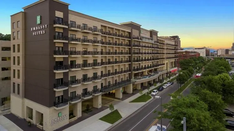 Embassy Suites by Hilton Grand Rapids Downtown,MI - Öne Çıkan Resim