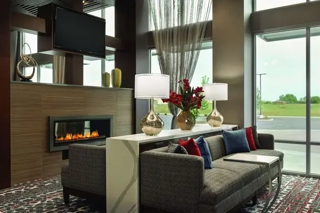 Embassy Suites by Hilton Indianapolis Noblesville, - Lobi
