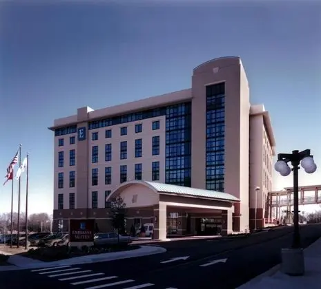 Embassy Suites Hot Springs - Hotel & Spa 