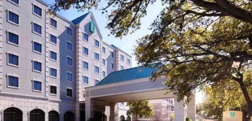 Embassy Suites Houston - Near the Galleria