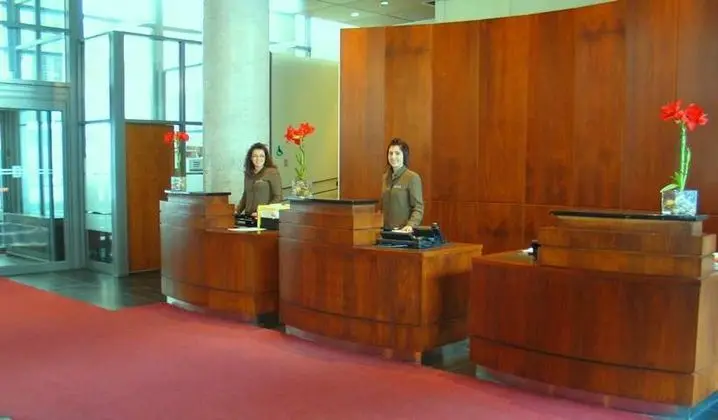 Embassy Suites Hotel Montreal