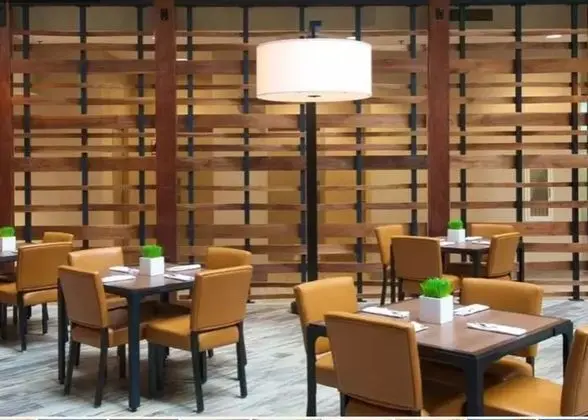 Embassy Suites Hotel Portland Washington Square - Yeme / İçme