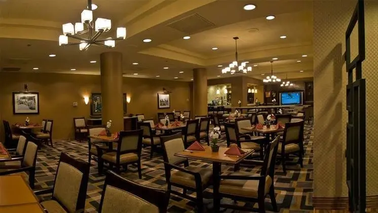 Embassy Suites San Antonio - Int. Airport
