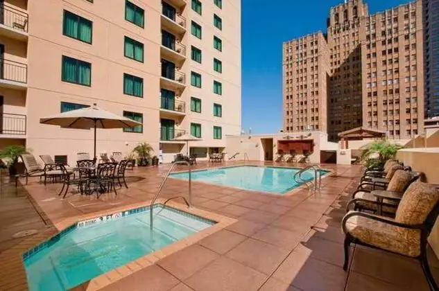 Embassy Suites San Antonio Riverwalk Downtown