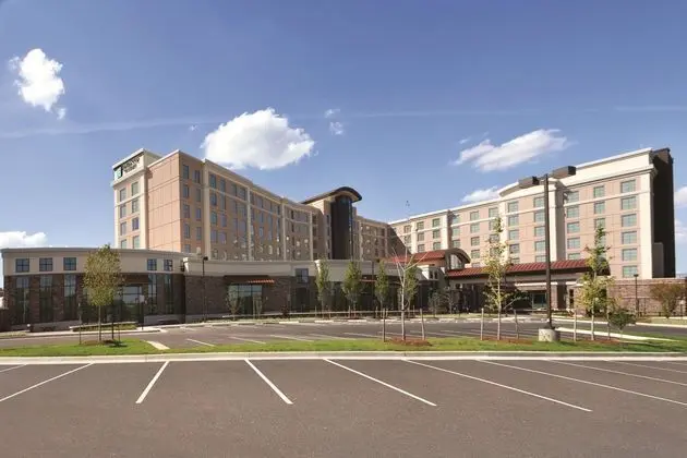 Embassy Suites Springfield, VA - Dış Mekan