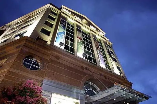 Embassy Suites Washington D.C. at the Chevy 