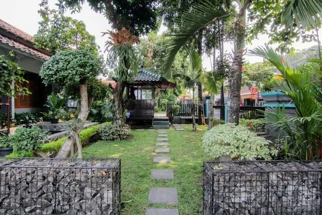 Embe Enem Homestay