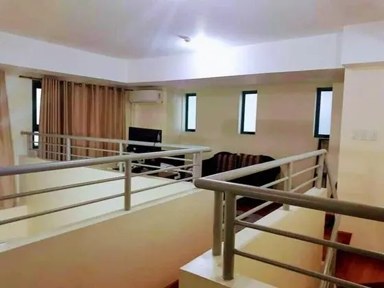Embrace Place - İç Mekan