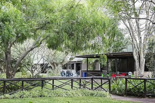Emdoneni Lodge