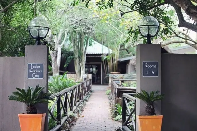 Emdoneni Lodge