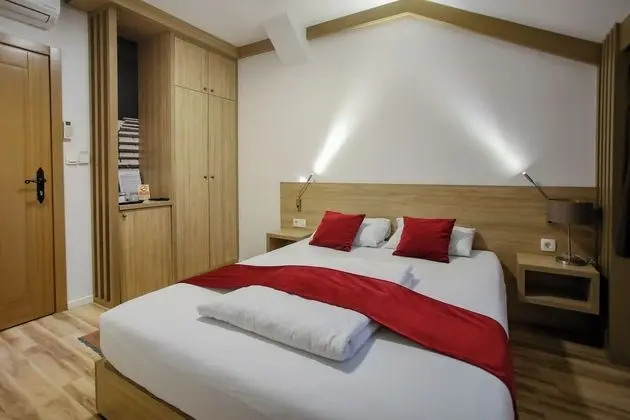 Hotel Emen - Genel