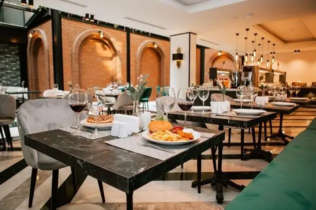 Emens Hotel
