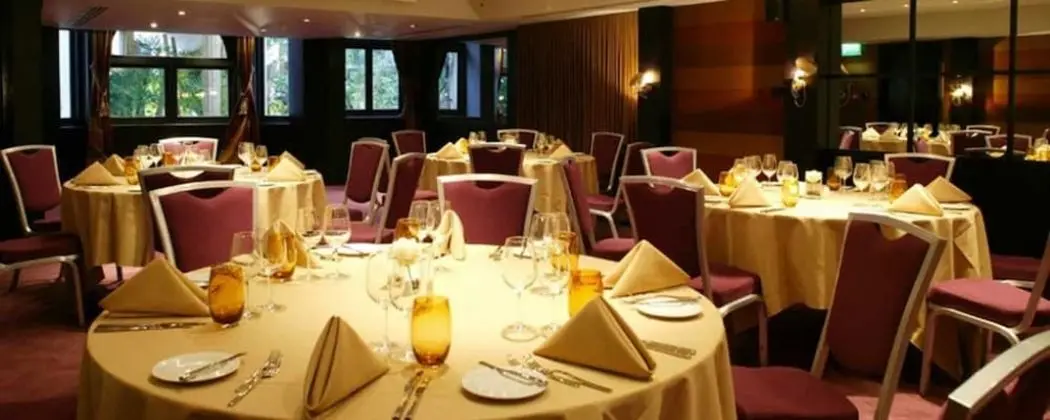 Emerald BB Battambang Hotel - Yerinde Yemek