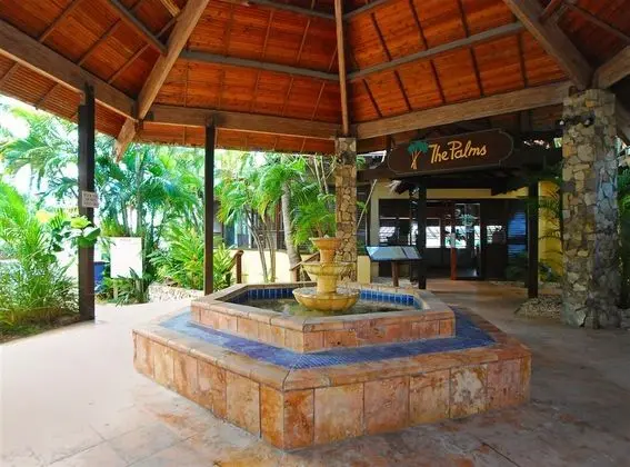 Emerald Beach Resort - Lobi