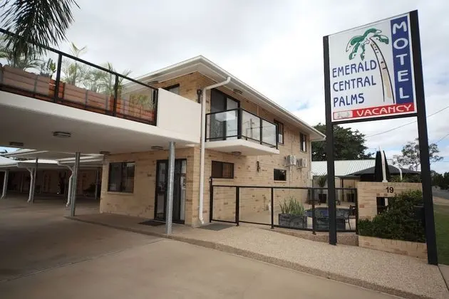 Emerald Central Palms Motel - Dış Mekan