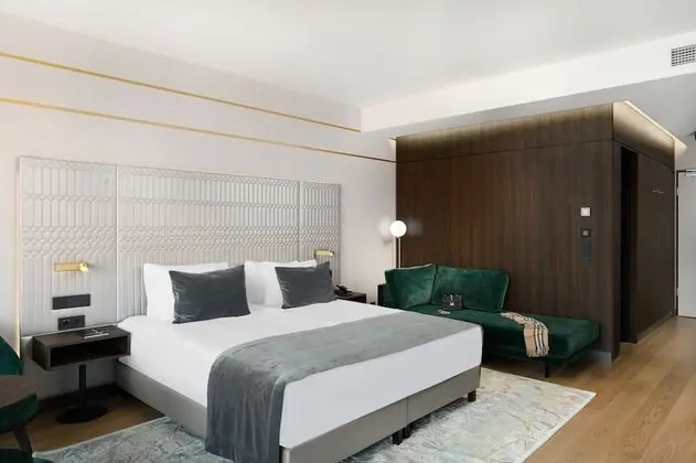 Emerald Downtown Suites - Oda