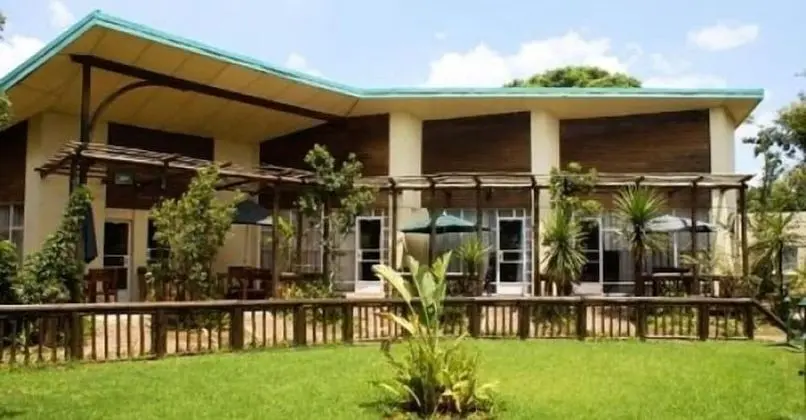 Emerald Guesthouse