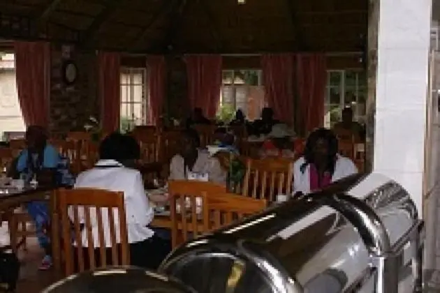 Emerald Guesthouse - Yerinde Yemek