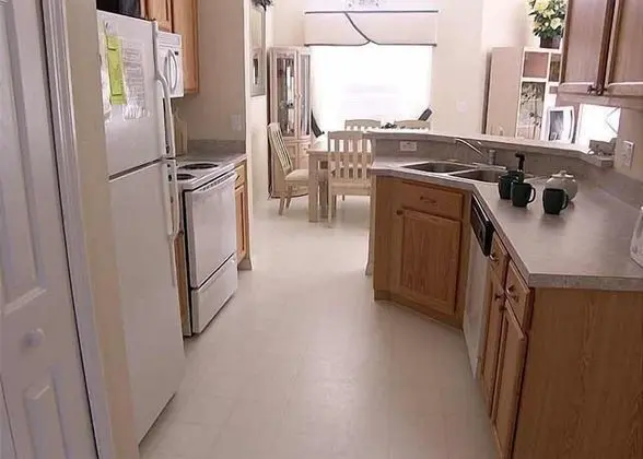 Emerald Island 4 bed / 3 Bath Home - Mutfak