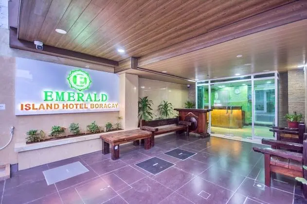 Emerald Island Hotel