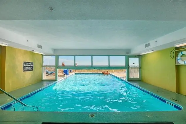 Emerald Isle Beach Resort by Panhandle Getaways - Havuz