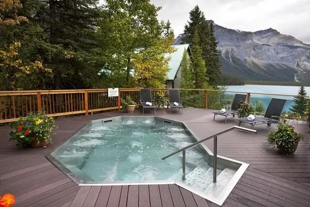 Emerald Lake Lodge - Havuz