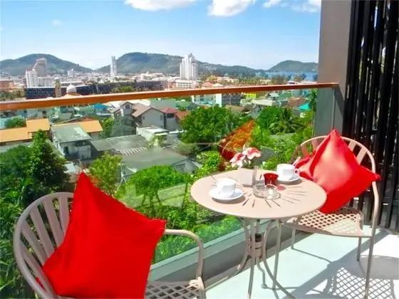 Emerald Patong Studio