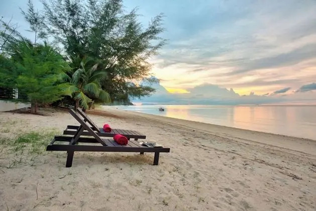 Emerald Sands Beach Villa - Plaj