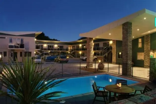 Emerald Spa Resort
