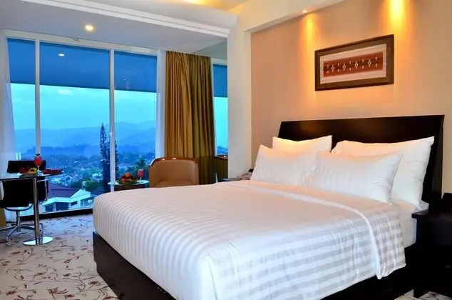 Emersia Hotel & Resort - Genel
