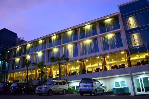 Emersia Hotel & Resort